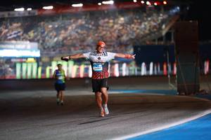 BIB: 
                            <button type="button" onclick="openModal(24078576)" class="btn btn-primary btn-sm float-right btn-popup" data-toggle="modal" data-target=".modal-high-quality">
                        <i class="fas fa-shopping-cart"></i> Add to Cart
                    </button>
                                            <button type="button" onclick="isThisMe(24078576, true)" class="btn btn-success btn-sm float-right btn-popup btn-isme hidden" data-toggle="tooltip" data-placement="bottom" title="นี่คือรูปของคุณใช่ไหม คลิกที่นี่เพื่อเอาเข้าอัลบั้ม">
                        <i class="fas fa-plus"></i> Add to album
                    </button>
                    <button type="button" onclick="isThisMe(24078576, false)" class="btn btn-warning btn-sm float-right btn-popup btn-isnotme hidden">
                        <i class="fas fa-ban"></i> Remove from album
                    </button>